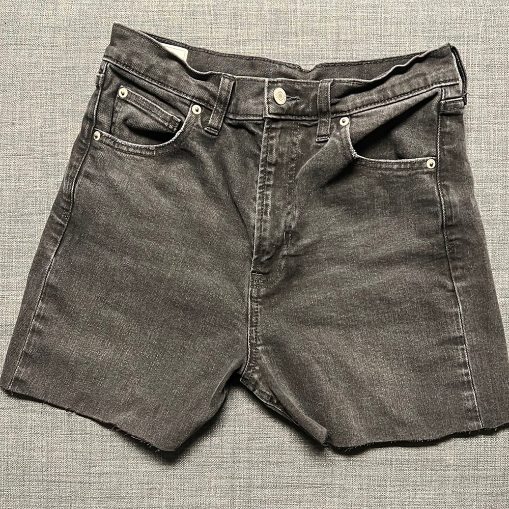 GAP Mom High Rise Jeans Shorts (6)